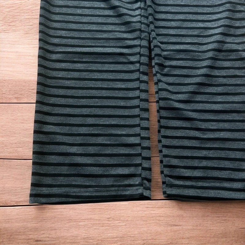 Lovely baggy straight leg striped lounge pants trousers in black/grey.