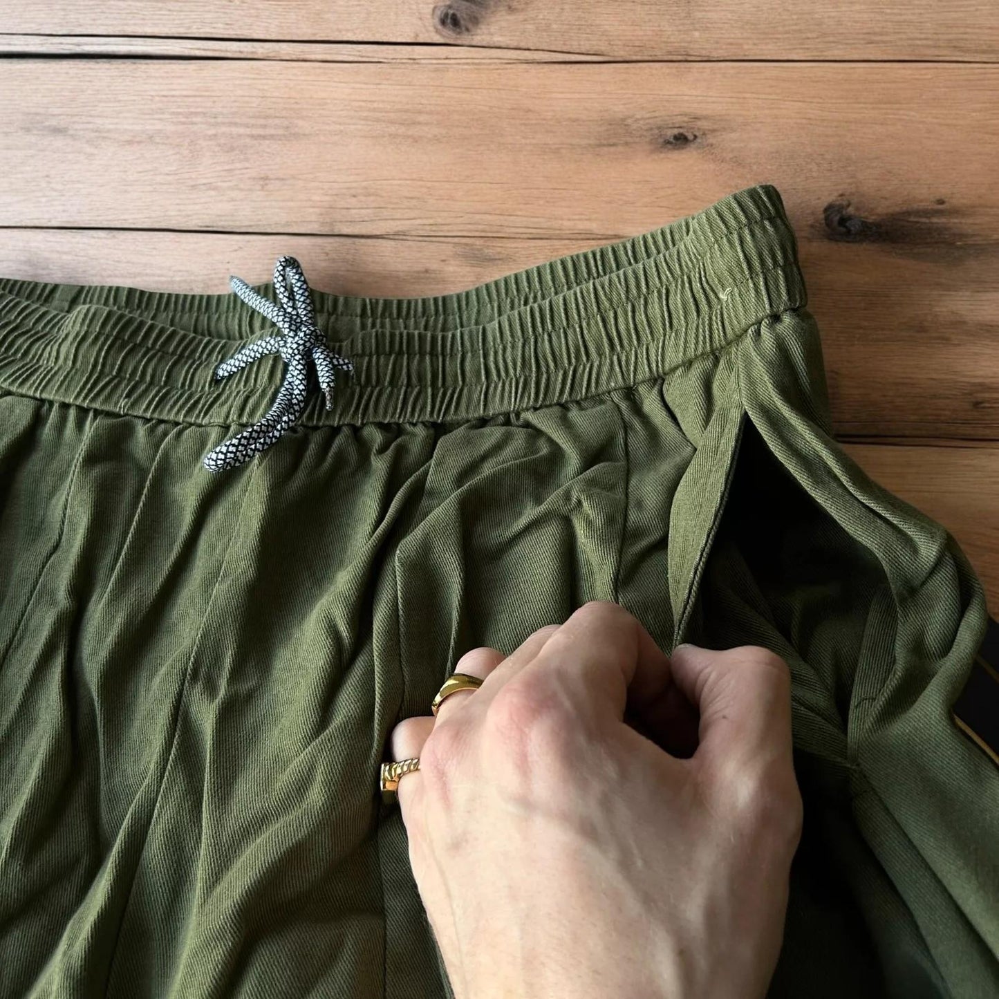 Incredible super baggy wide leg parachute trousers in khaki green.