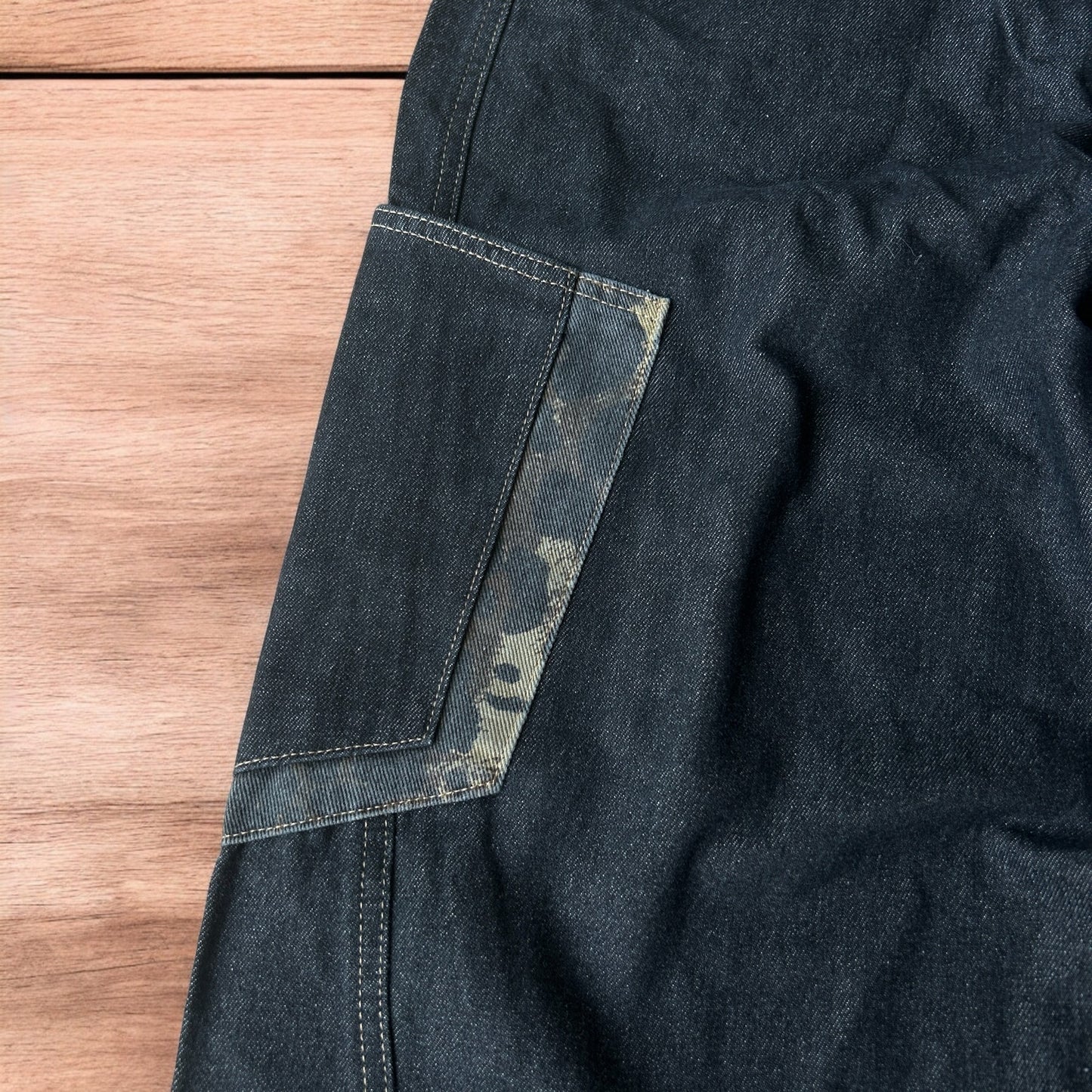 Incredible vintage style baggy wide leg skater fit jeans with leopard print in dark blue.