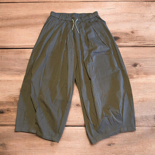 Incredible super baggy wide leg parachute trousers in dark grey wash.