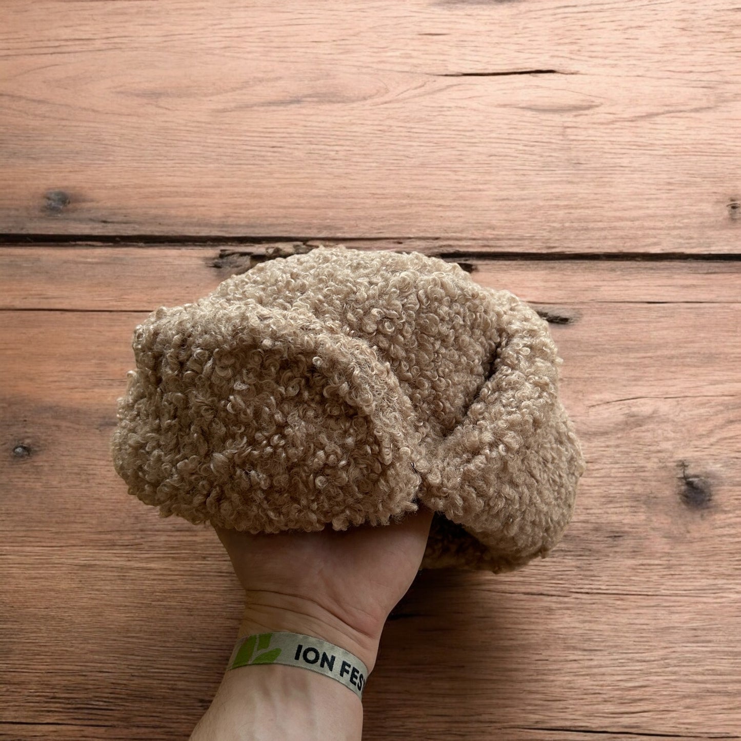 Lovely wool style fluffy Russian ear flap winter hat in brown. One size.