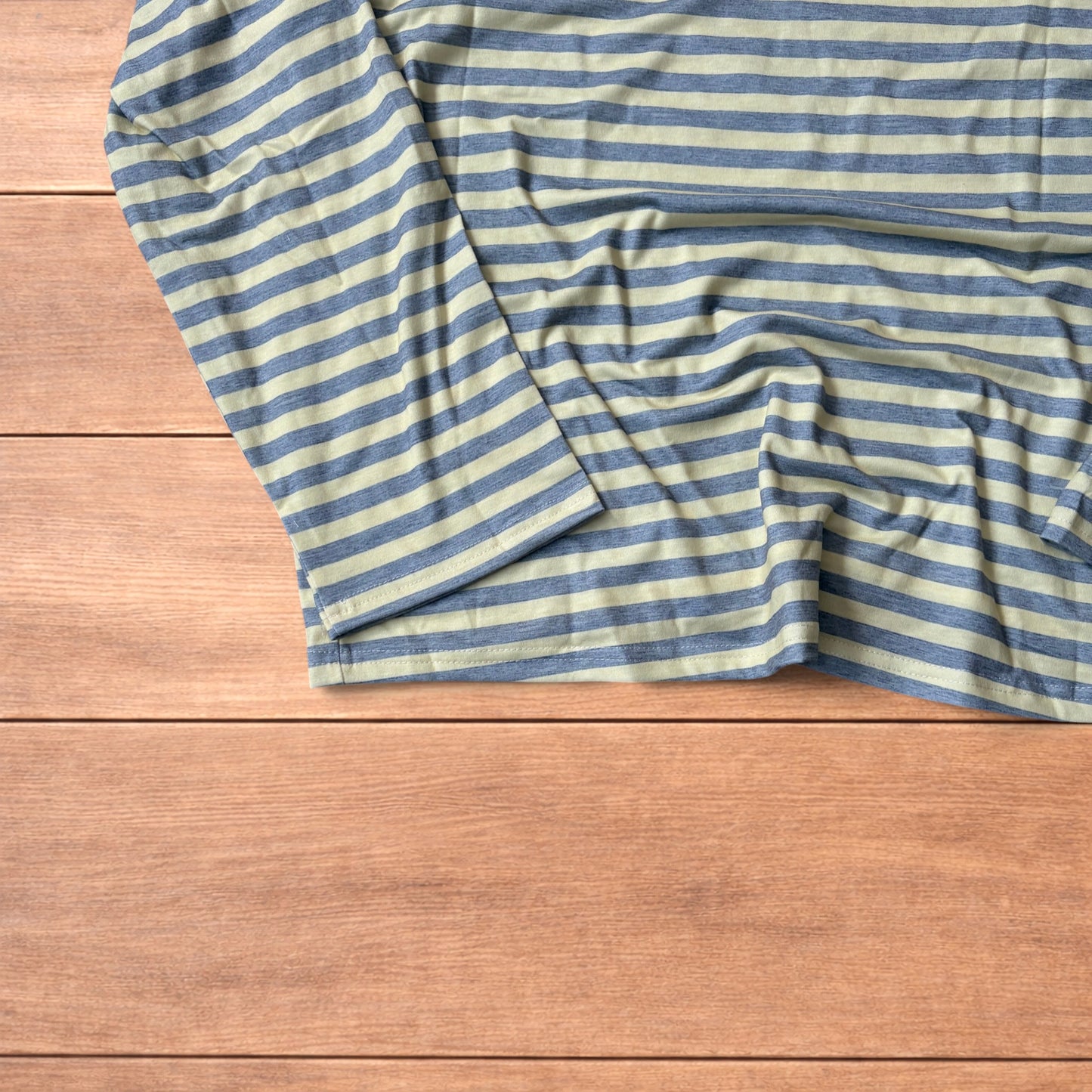 Relaxed fit striped long sleeve top tshirt in yellow/grey.