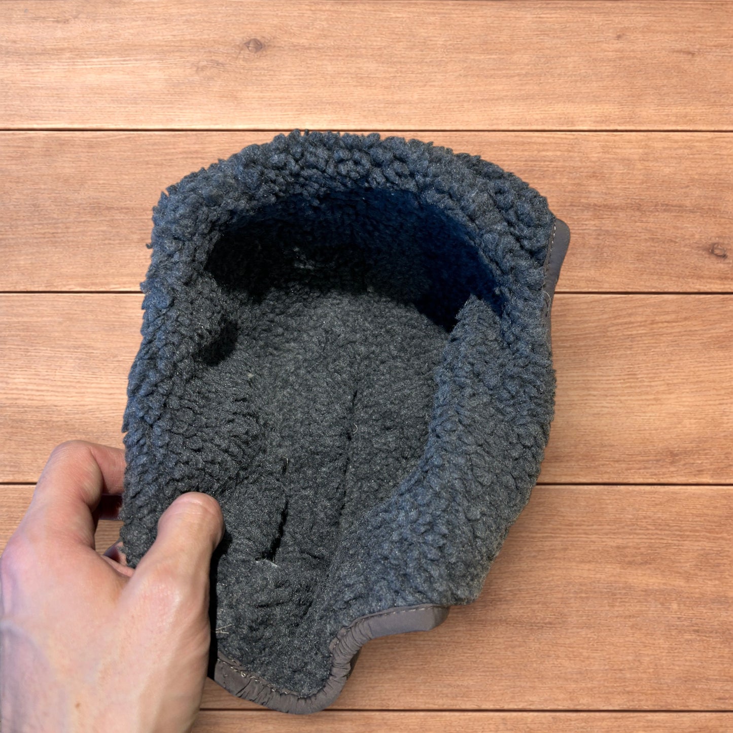 Insane Russian Trapper Korean padded fluffy hat cap in grey/blue.