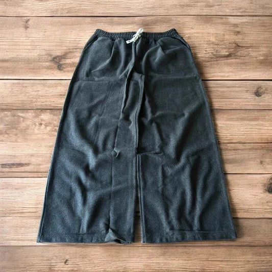 Vintage style baggy wide leg tailored wool trousers in grey.