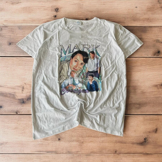 Novelty Peep Show Mark Corrigan T-shirt in white with front graphic print.