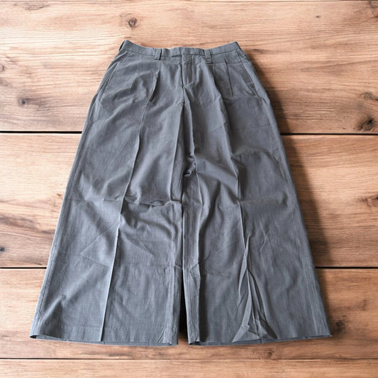 Incredible vintage style baggy wide leg tailored Herringbone trousers in grey.