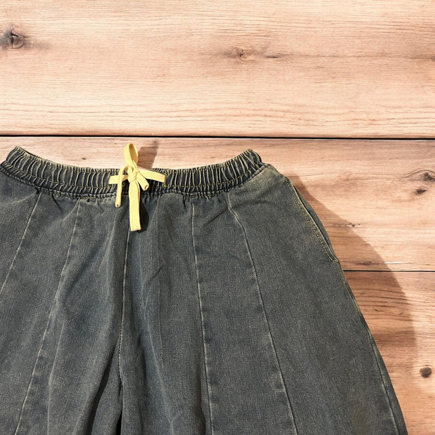 Incredible super baggy wide leg balloon fit jeans in washed mid blue.