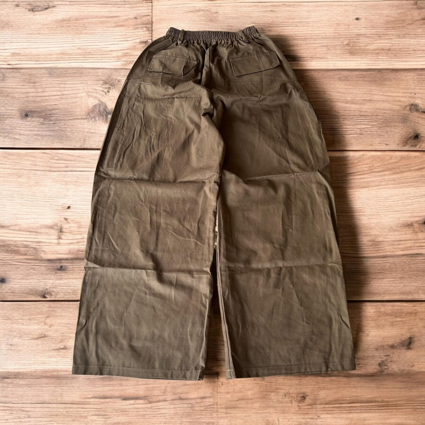 Incredible super baggy wide leg workwear trousers in brown.