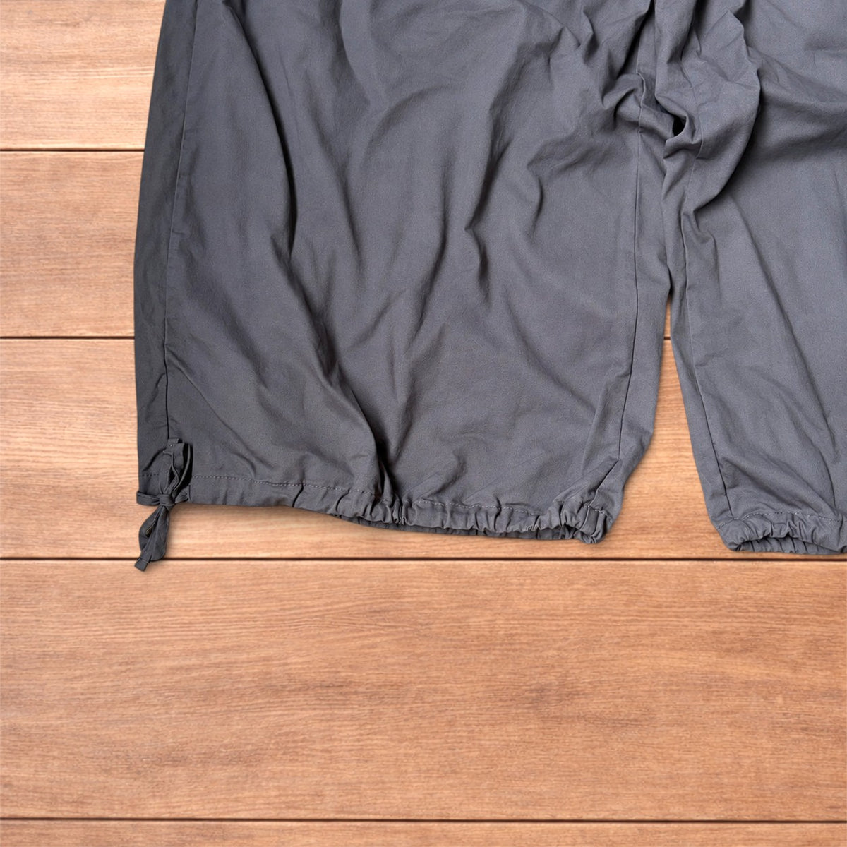Baggy wide leg flight pants in grey.