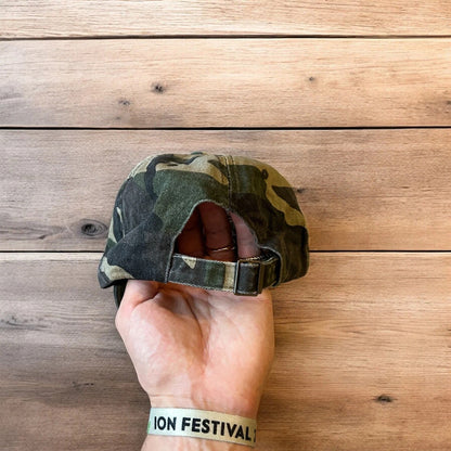 Vintage style Camo military cap hat in green khaki colourway. One size.