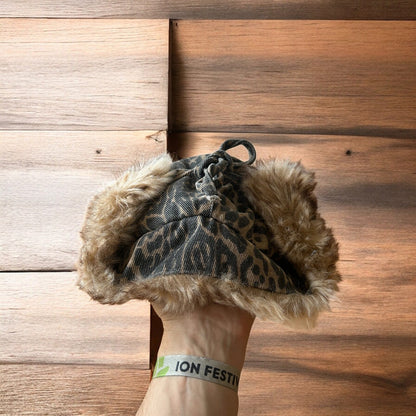 Vintage style trapper Russian ear flap hat cap in leopard & beige colour way. One size.