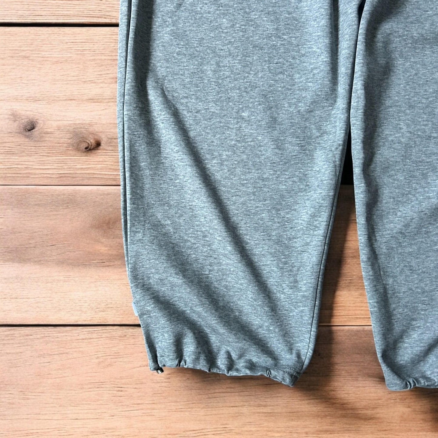 Insane Korean super baggy wide leg joggers in marl grey.