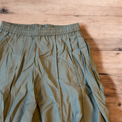 Insane super baggy wide leg skater trousers in khaki.
