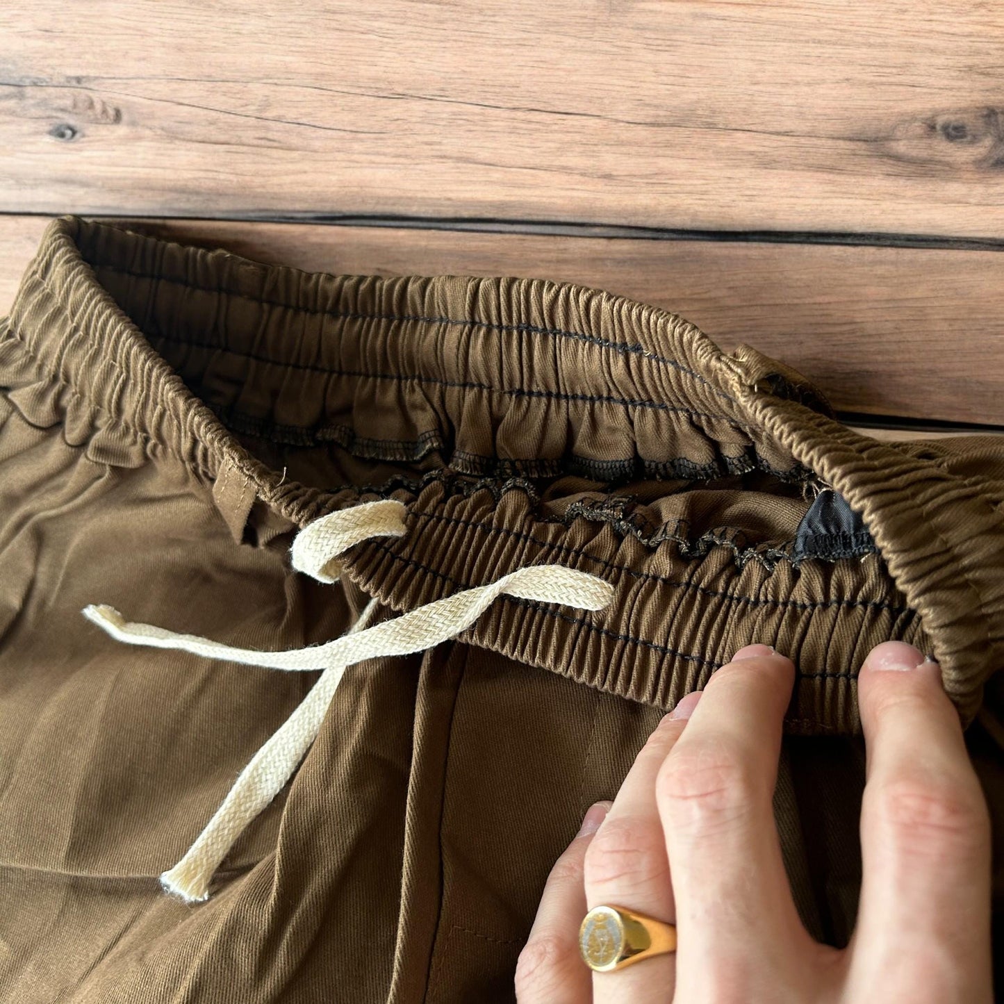 Incredible super baggy wide leg workwear trousers in brown.
