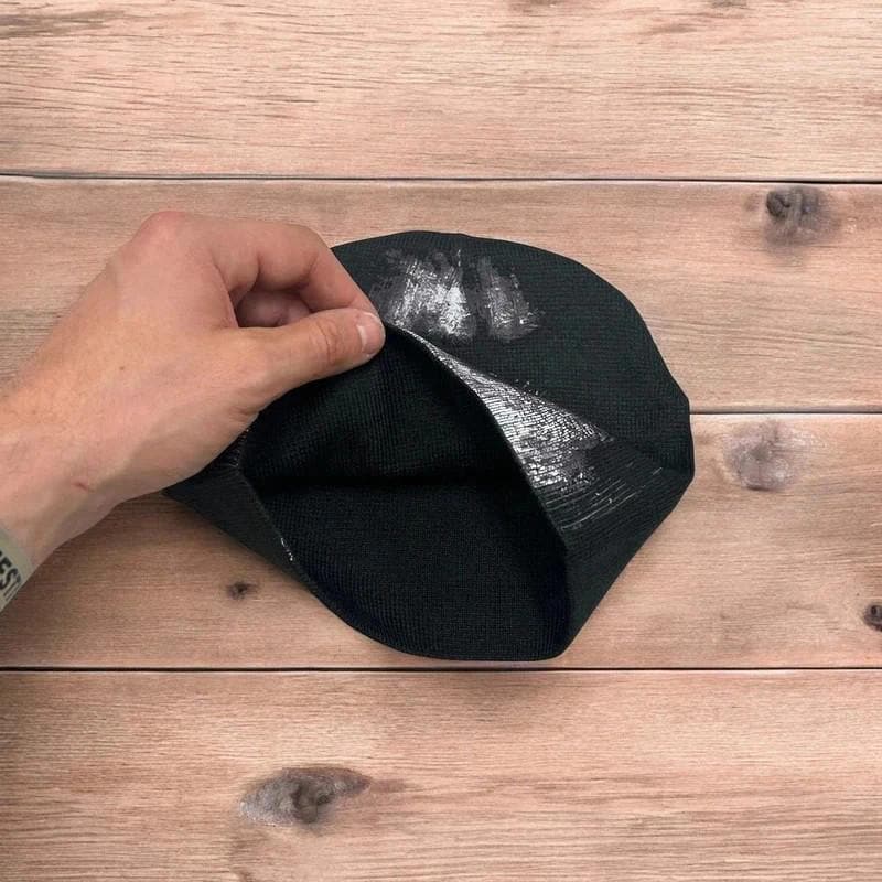 Cool Japanese vintage style beanie hat in black with graphic design. One size.