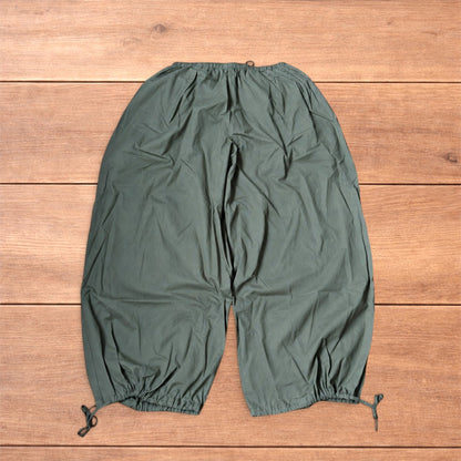 Baggy wide leg flight pants in khaki green.