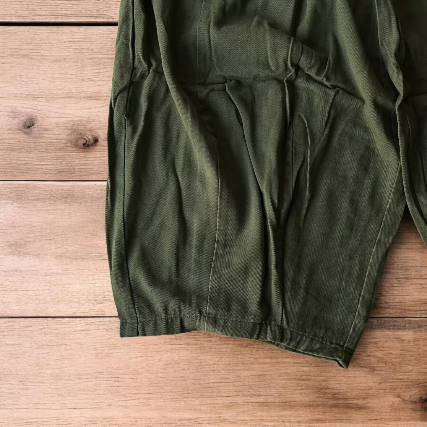 Incredible super baggy wide leg parachute trousers in khaki green.