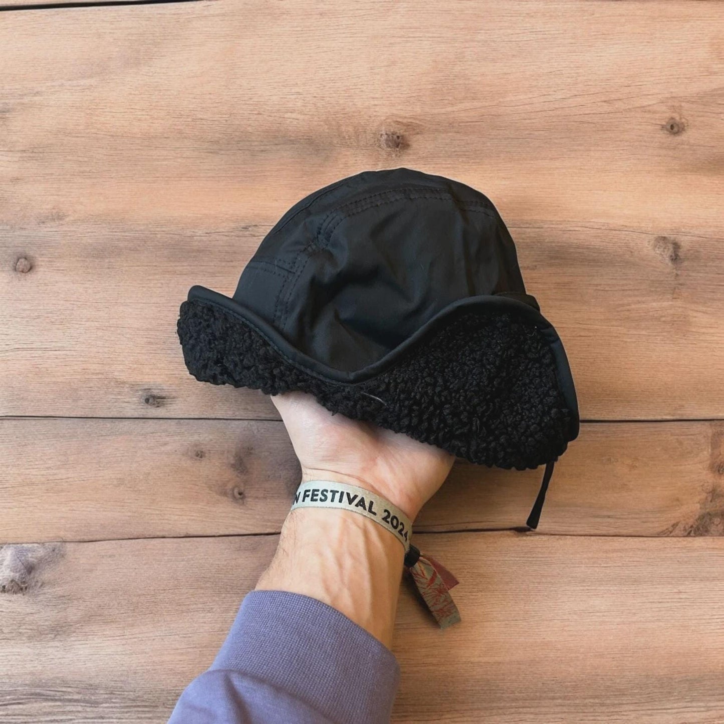 Insane Russian Trapper Korean padded fluffy hat cap in black. One size.