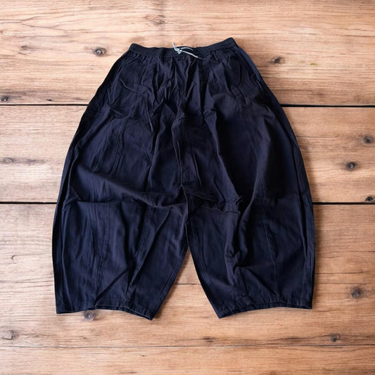 Incredible super baggy wide leg parachute trousers in navy blue.