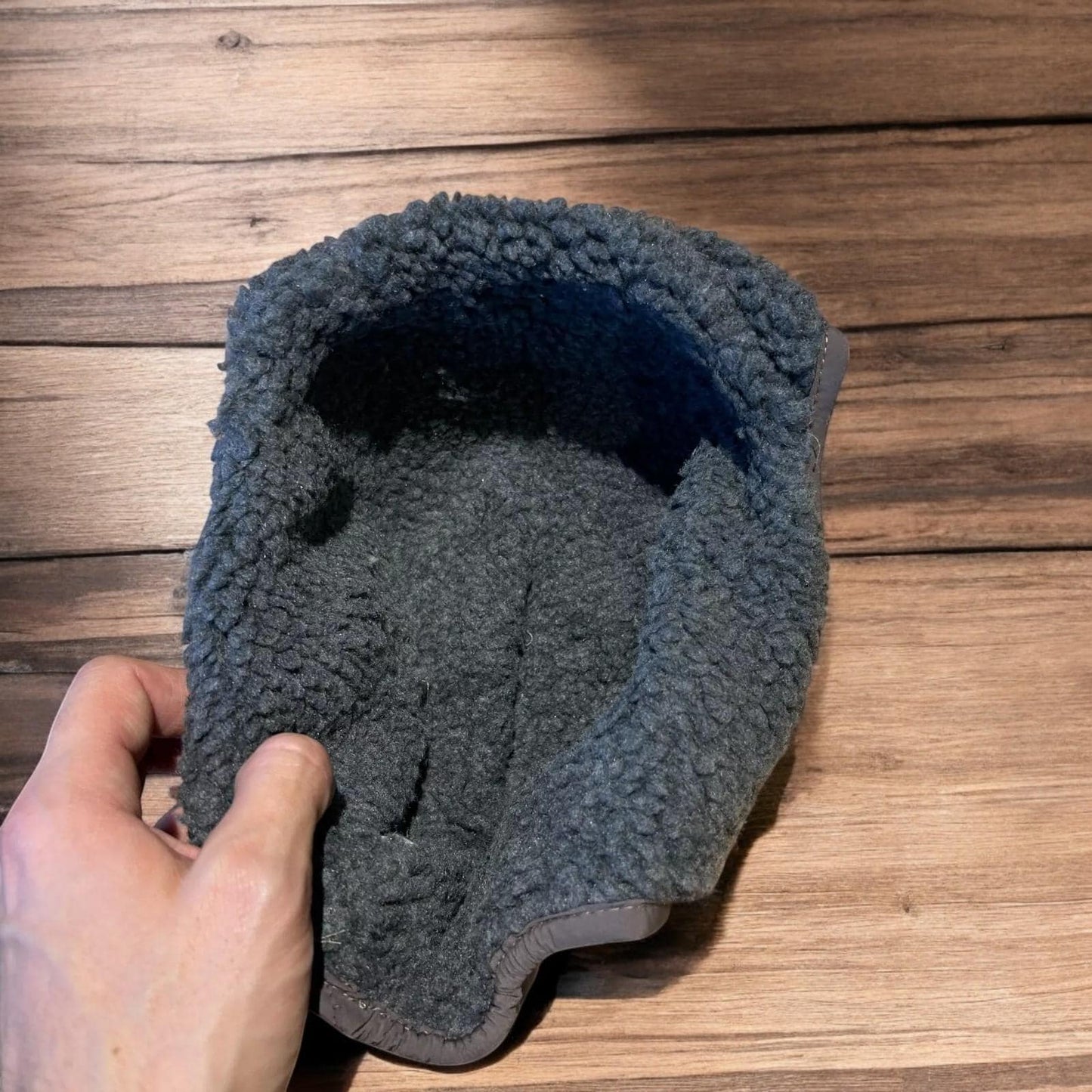 Insane Russian Trapper Korean padded fluffy hat cap in grey/blue. One size.