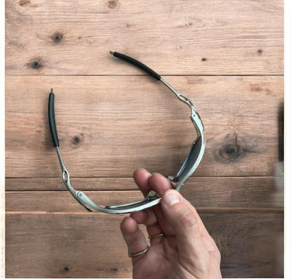 Insane metal frame sunglasses in silver with orange lense. One size.