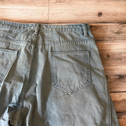 Incredible super baggy wide leg denim cargo shorts jorts in light blue wash.