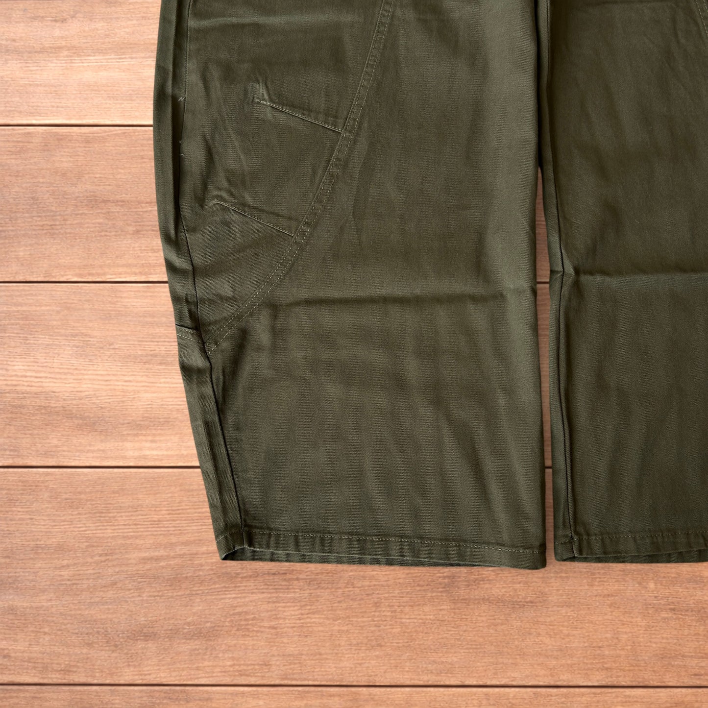 Vintage Military style baggy wide leg cargo trousers in khaki green.