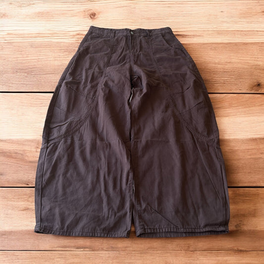 Vintage Military style baggy wide leg cargo trousers in brown.