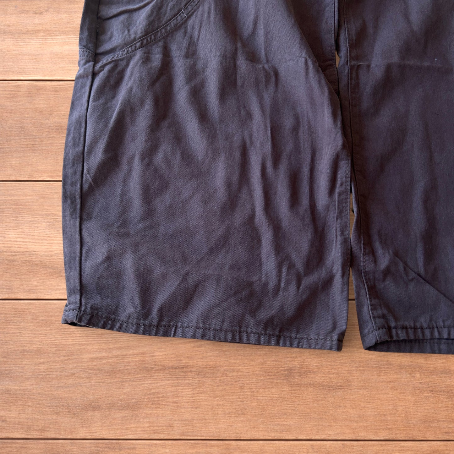 Vintage Military style baggy wide leg cargo trousers in brown.