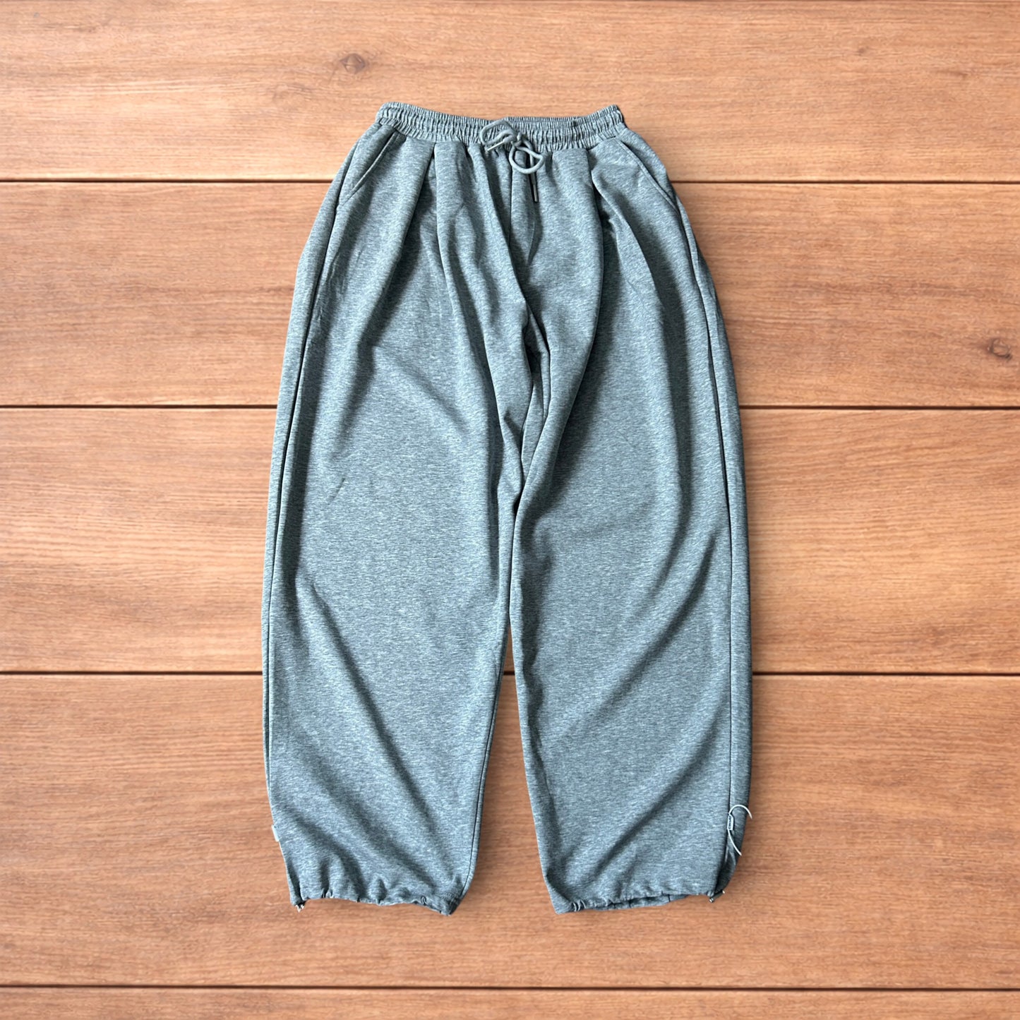 Insane Korean super baggy wide leg joggers in marl grey.