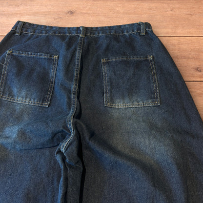 Incredible vintage style baggy wide leg skater fit jeans with fade in dark blue.