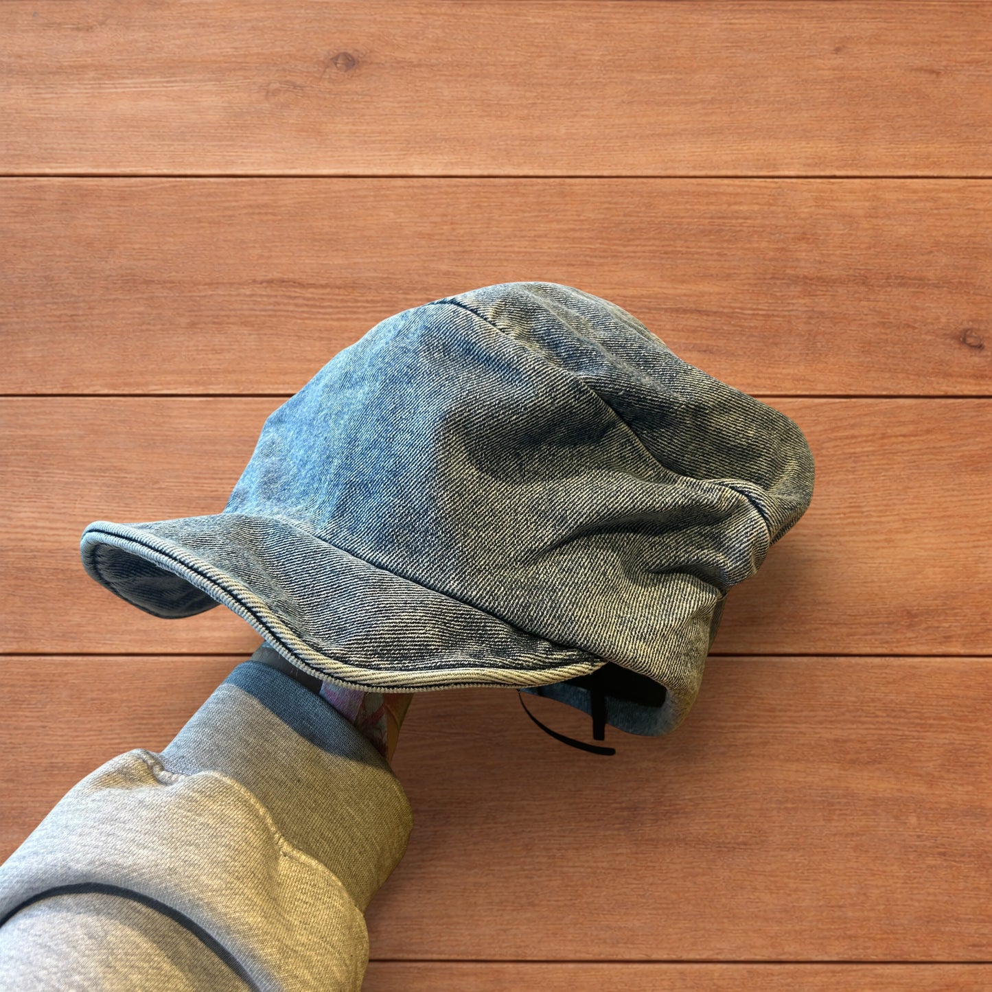 Vintage style denim newsboy painter flat cap beret in mid blue.