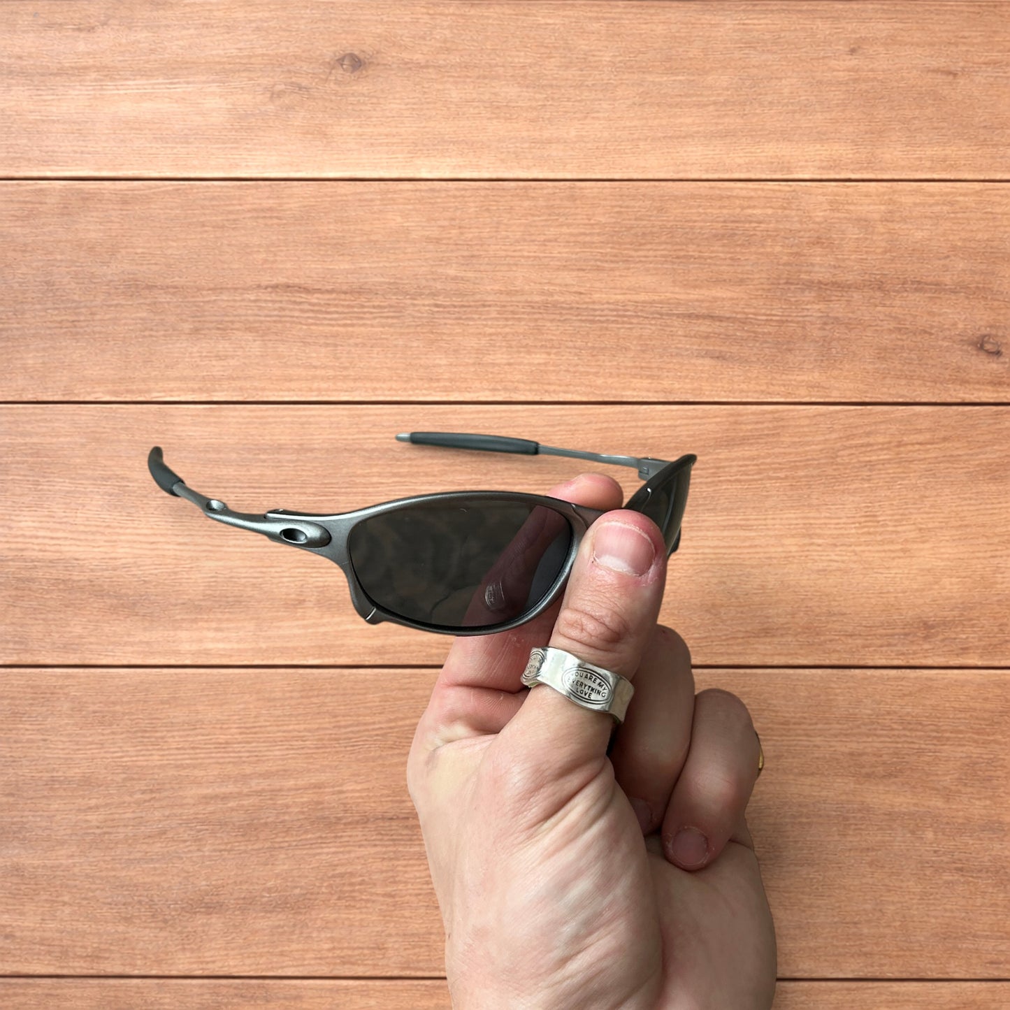 Insane metal frame sunglasses in grey with black lense.