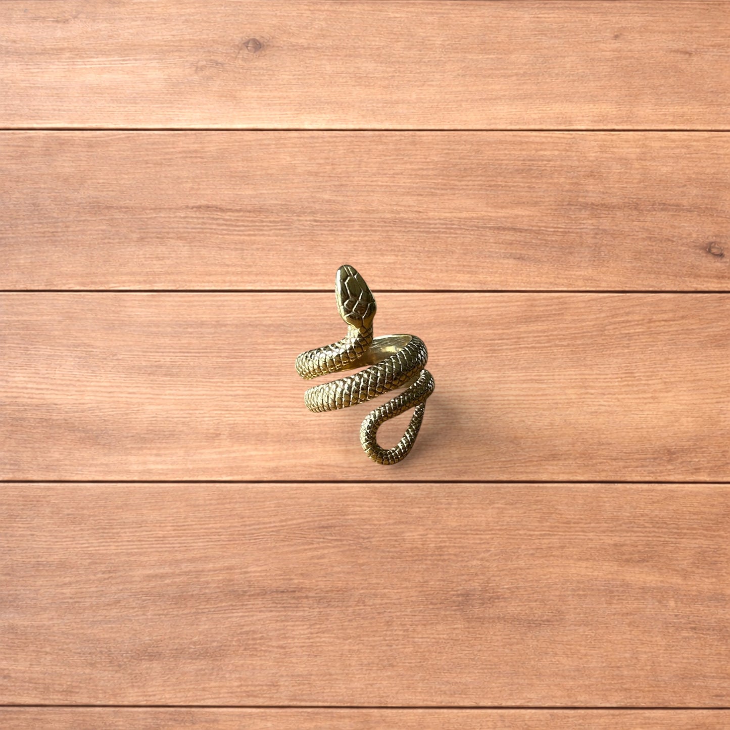 Lovely vintage style sterling silver snake ring in gold.