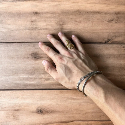 Lovely vintage style sterling silver snake ring in gold.