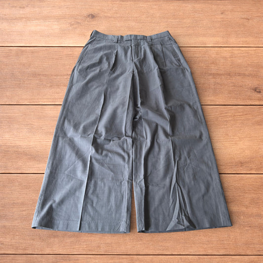 Incredible vintage style baggy wide leg tailored linen trousers in dark grey.