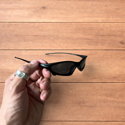 Insane polarised sunglasses in black with black lense.