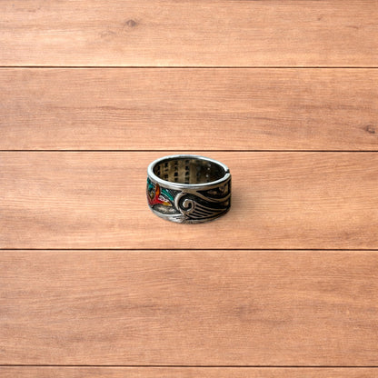 Lovely vintage style stainless steel retro fish band ring in silver.