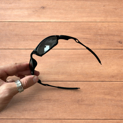 Insane metal frame sunglasses in black with black lense.