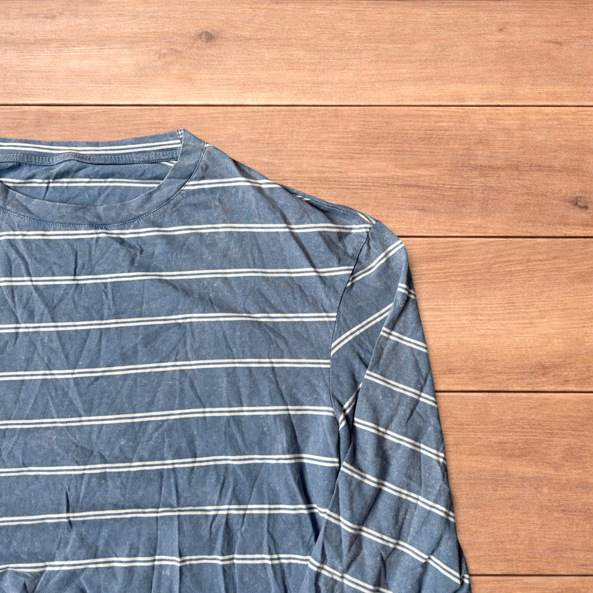 Relaxed fit striped long sleeve top t-shirt in light blue and white.
