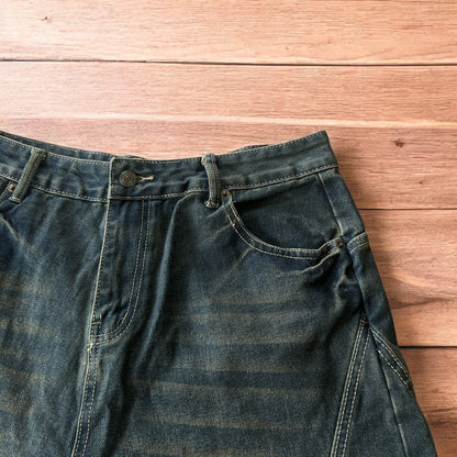 Super baggy wide leg denim carpenter shorts jorts in dark blue wash.