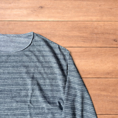 Relaxed fit striped long sleeve top t-shirt in grey.