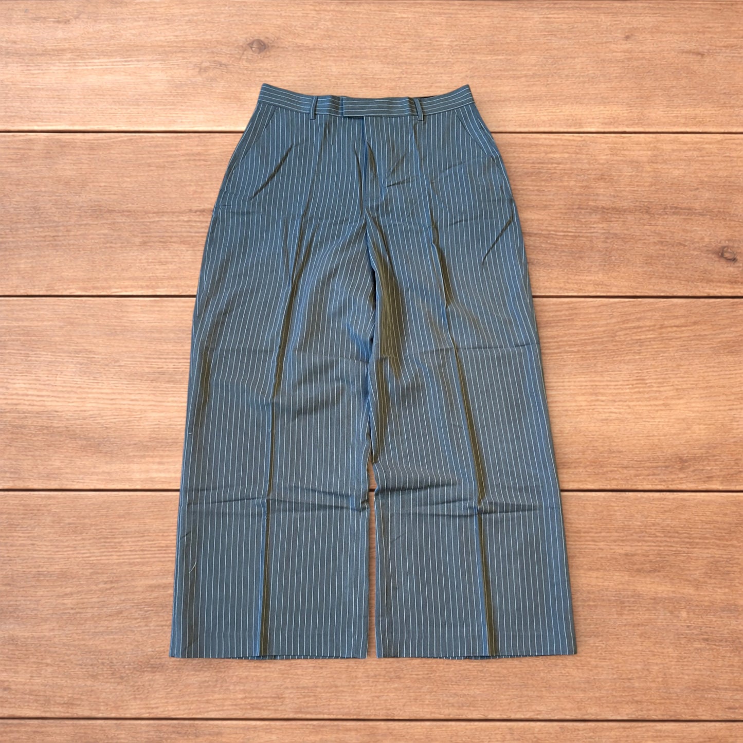 Vintage style baggy wide leg pinstripe tailored trousers in grey.