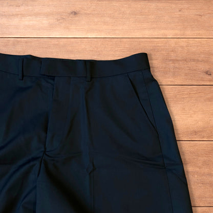 Vintage style baggy wide leg tailored trousers in black.