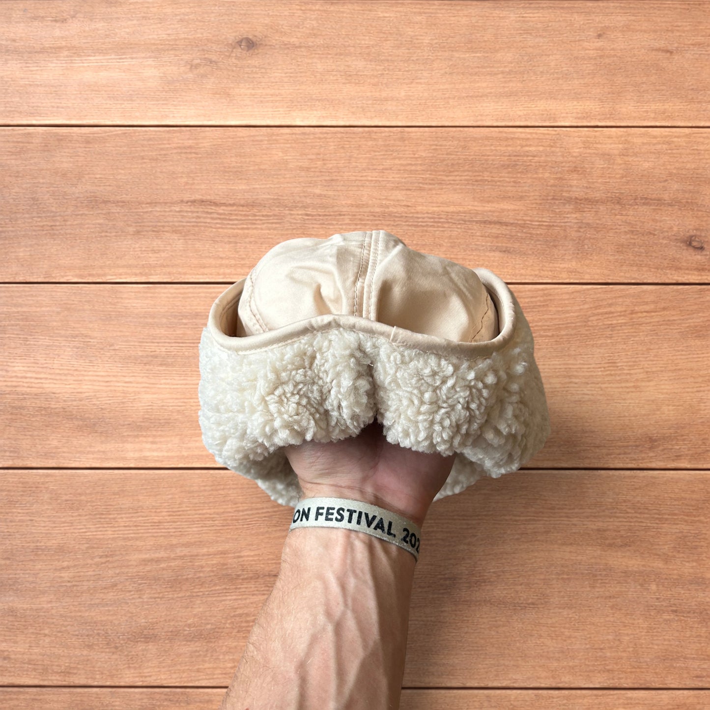 Insane Russian Trapper Korean padded fluffy hat cap in cream/beige.