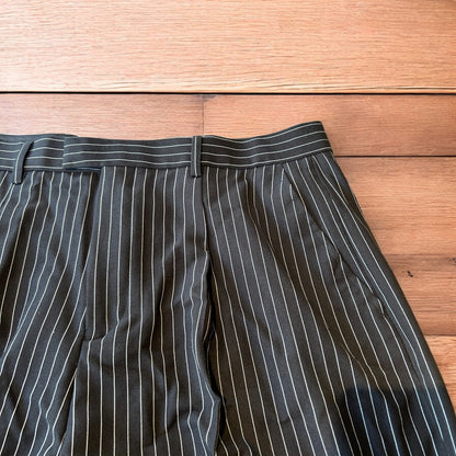 Vintage style baggy wide leg pinstripe trousers in black/white.