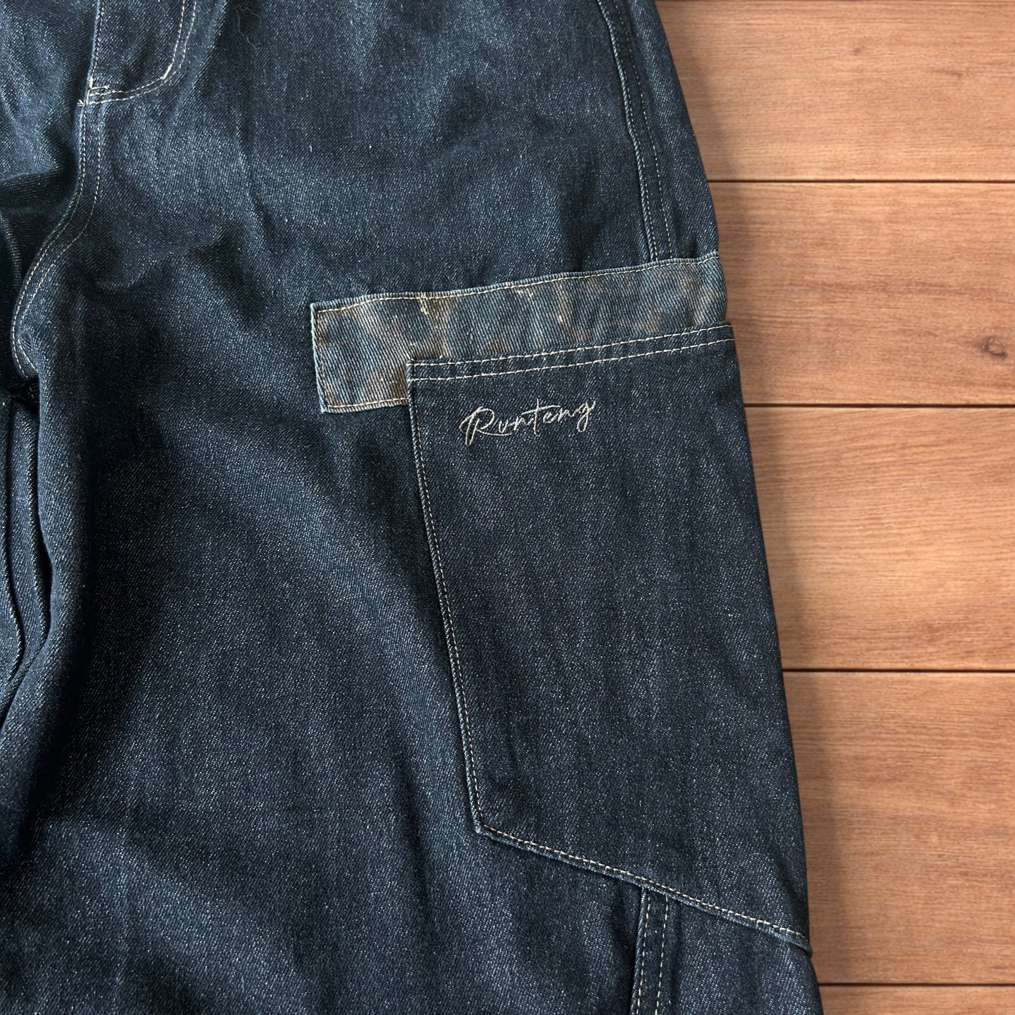 Incredible vintage style baggy wide leg skater fit jeans with leopard print in dark blue.