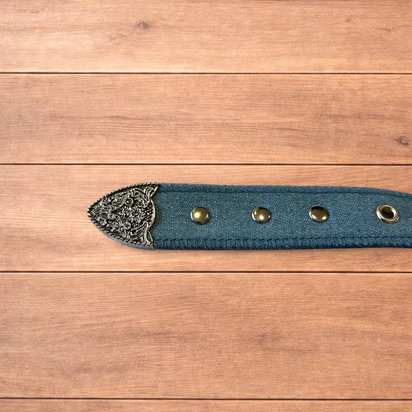 Lovely vintage style boho denim belt in blue with silver buckle.