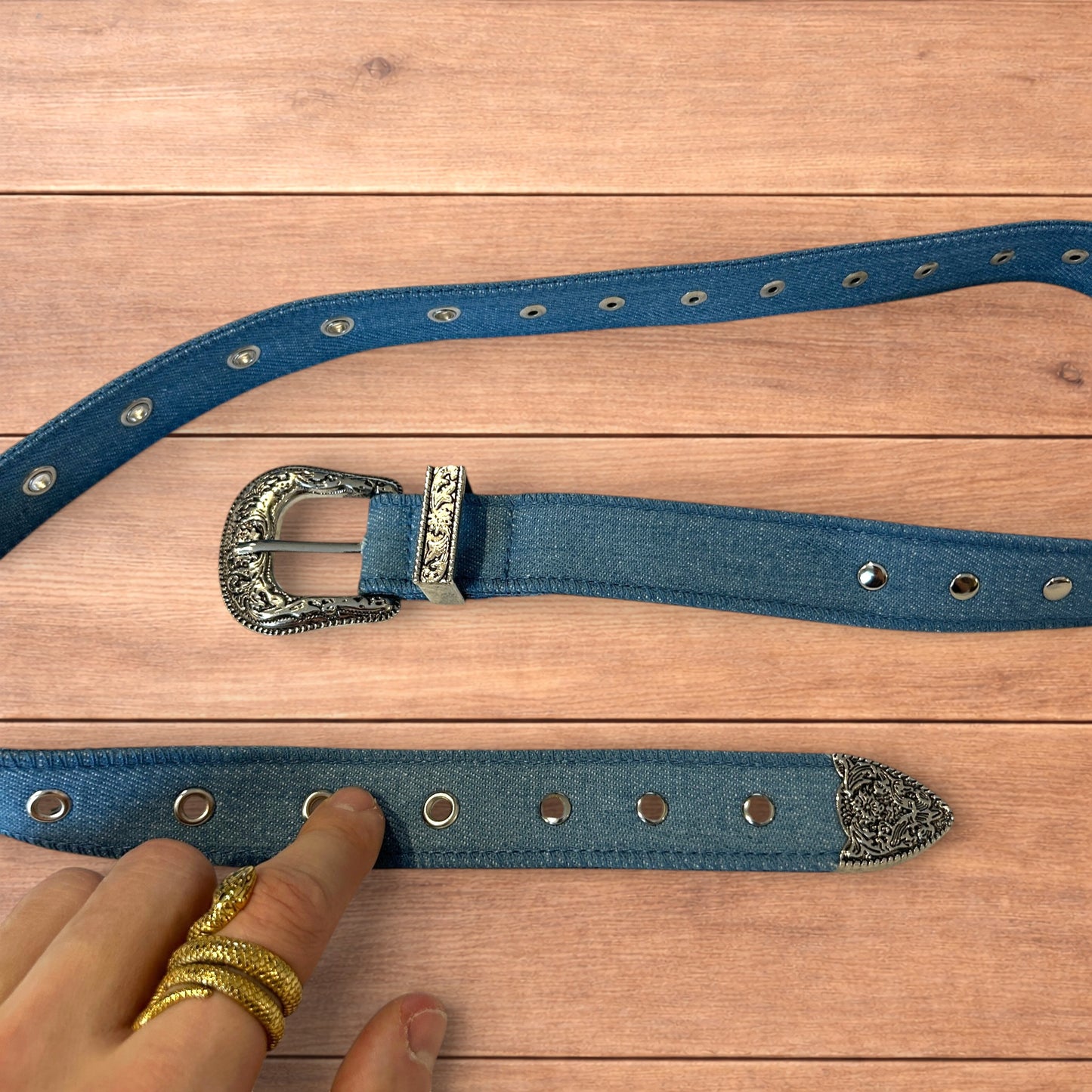 Lovely vintage style boho denim belt in blue with silver buckle.