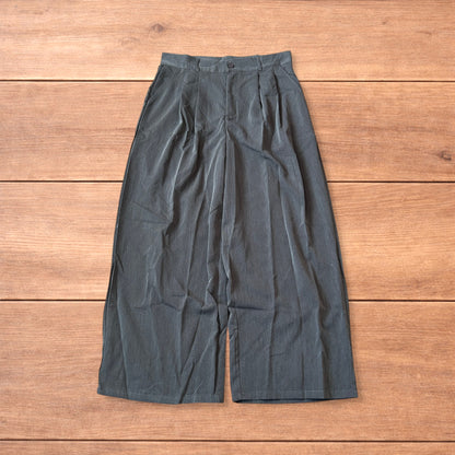 Vintage style baggy wide leg tailored trousers in mid grey.